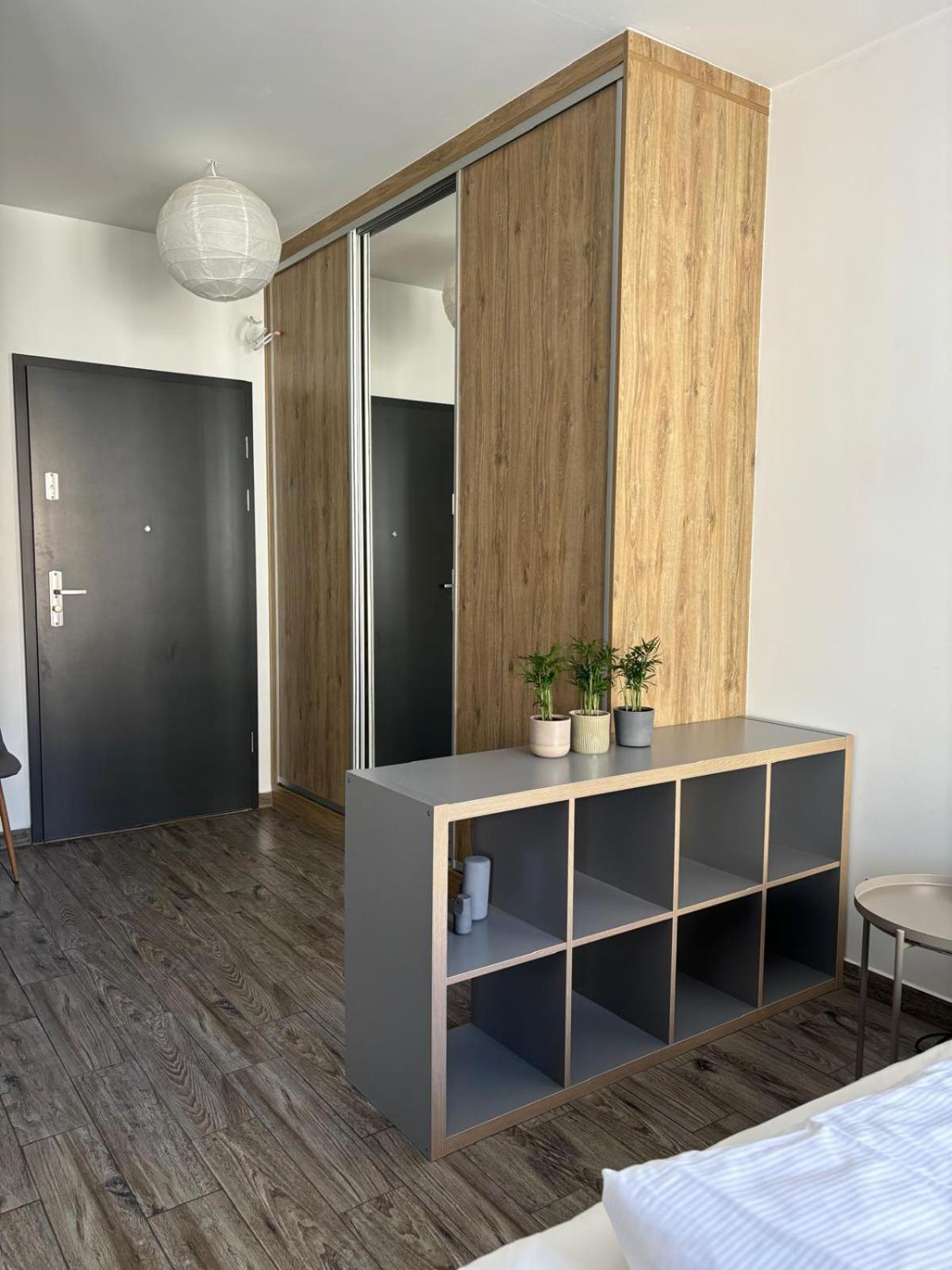 Modern In Old Town Познань